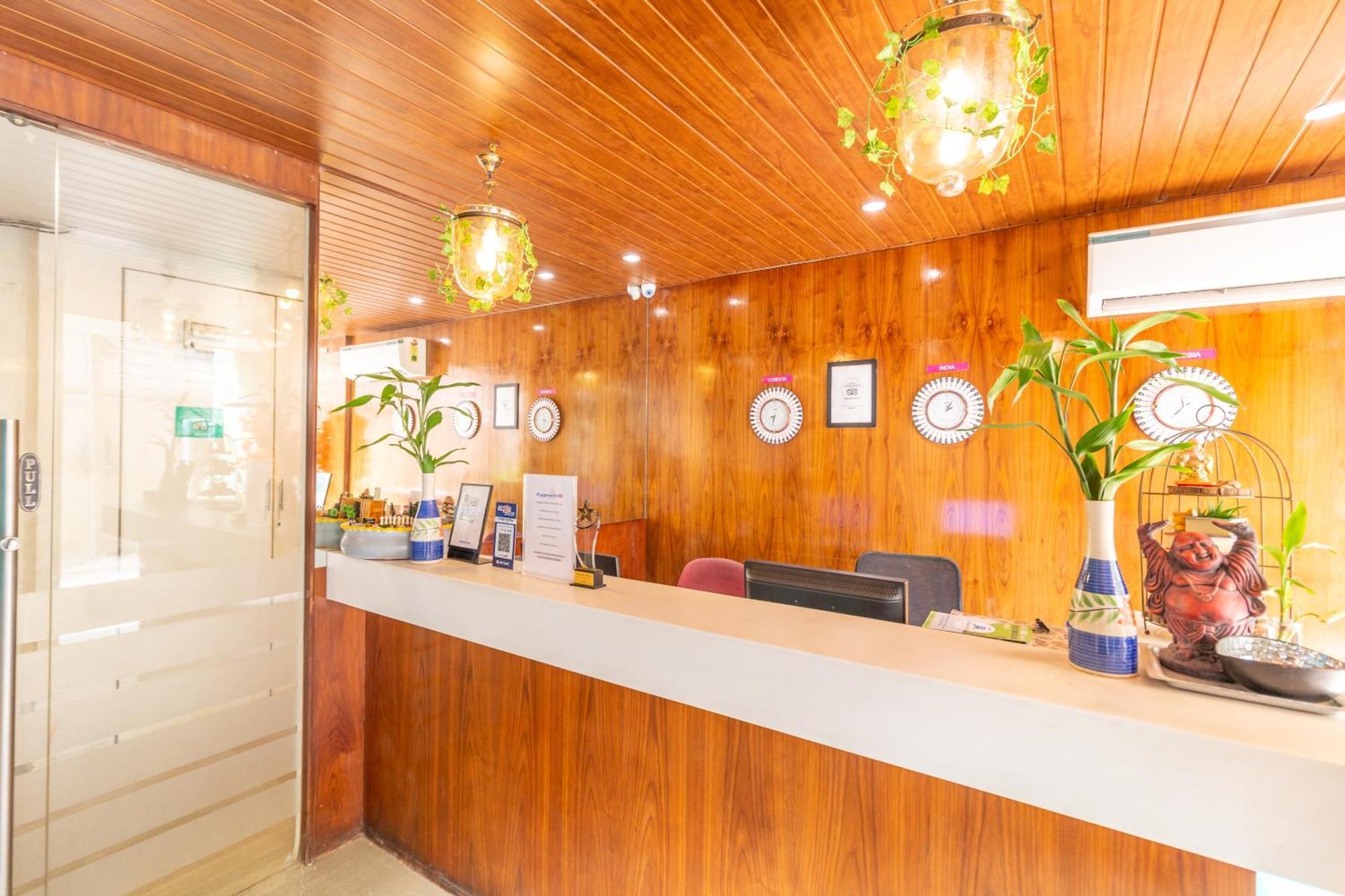 Hotel Celestiial , Candolim Εξωτερικό φωτογραφία