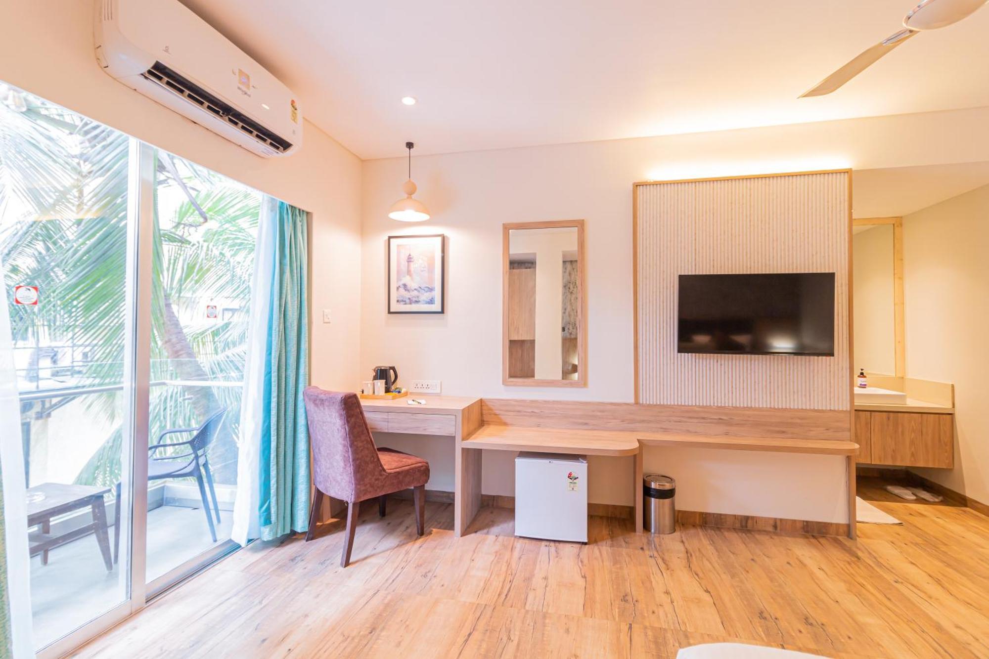 Hotel Celestiial , Candolim Εξωτερικό φωτογραφία