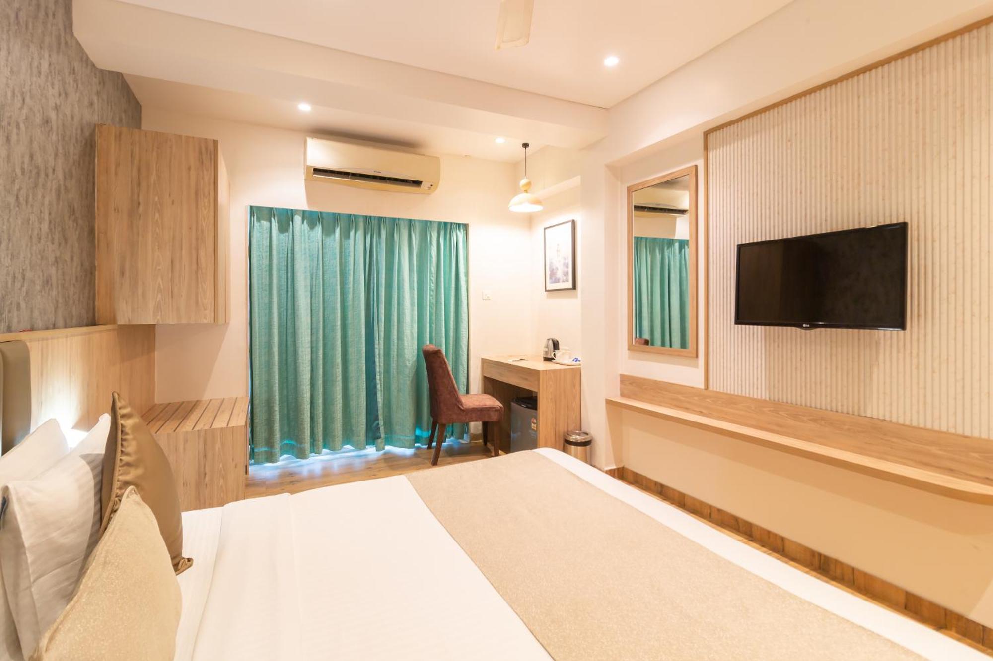 Hotel Celestiial , Candolim Εξωτερικό φωτογραφία