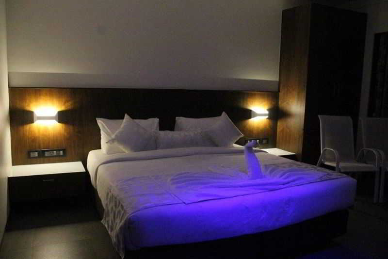 Hotel Celestiial , Candolim Εξωτερικό φωτογραφία